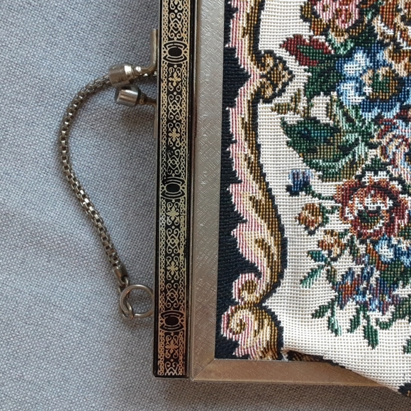Vintage cross-stitch, carpet bag - Picture 8 of 9